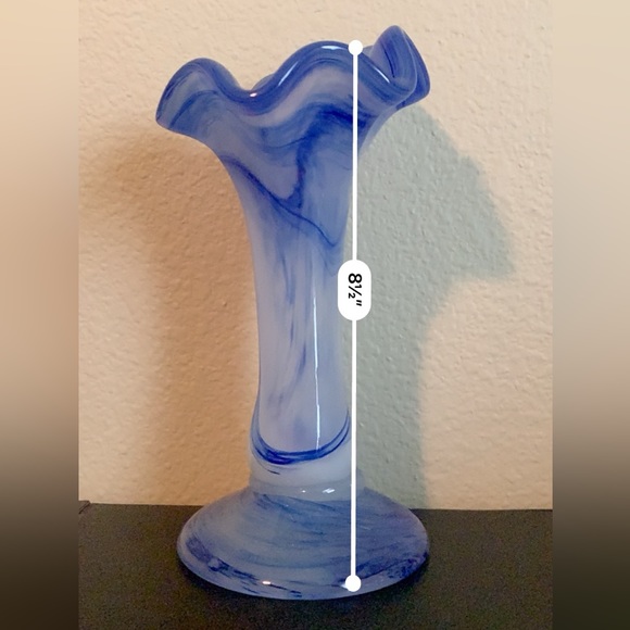Hand blown Swung Glass Vase Blue Watercolor Design - Picture 7 of 7